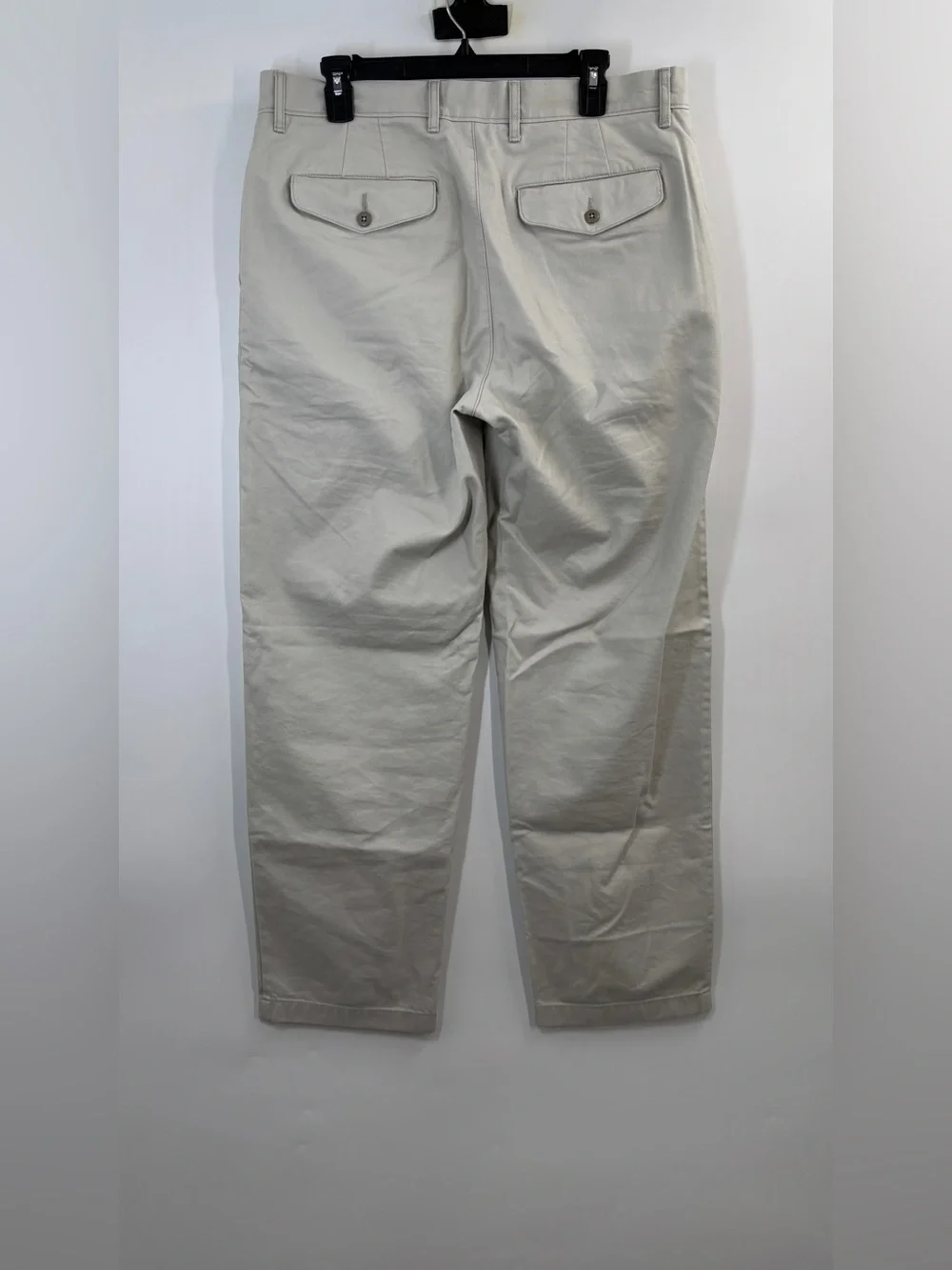 J.Crew Classic chino pant 33/32 Stone